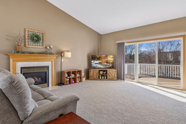 3517 99th Avenue N, Brooklyn Park, MN 55443