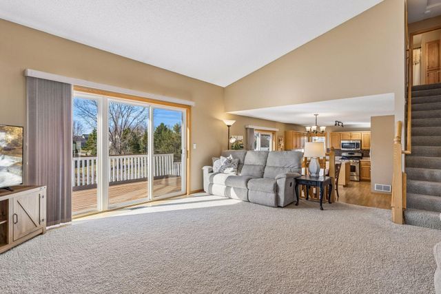 3517 99th Avenue N, Brooklyn Park, MN 55443