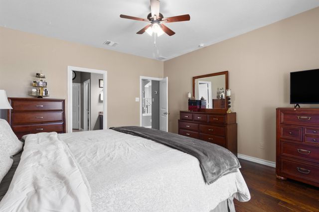 1228 Yellow Iris RD, Leander, TX 78641