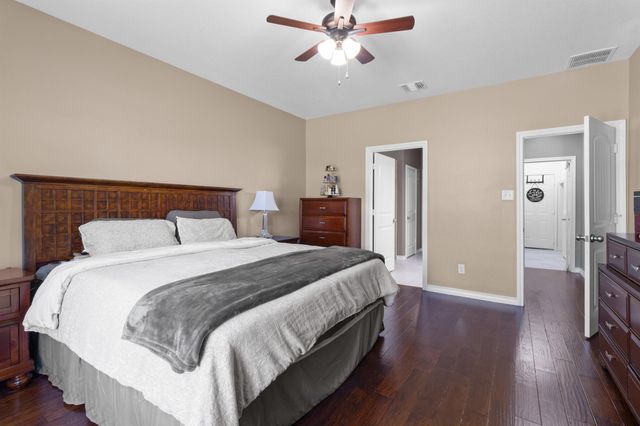 1228 Yellow Iris RD, Leander, TX 78641