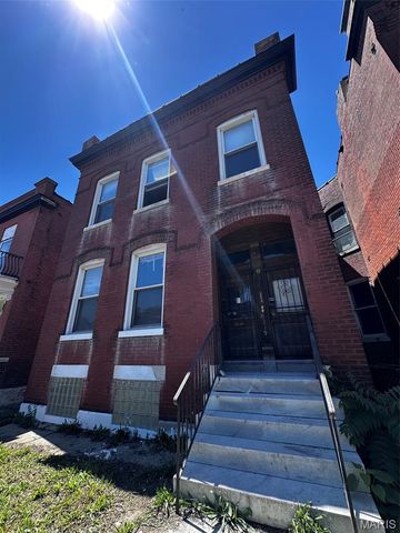 3239 Nebraska Avenue, St Louis, MO 63118