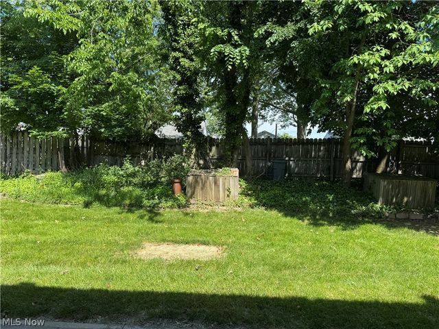 4393 Fairway Drive, Cleveland, OH 44135