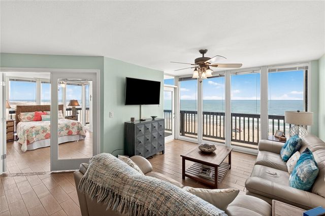 15002 WINDWARD Dr 502, Corpus Christi, TX 78418