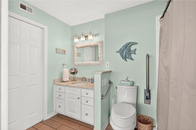 15002 WINDWARD Dr 502, Corpus Christi, TX 78418