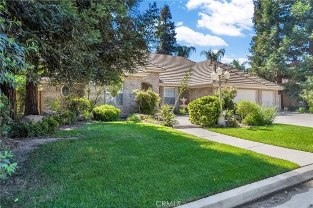 5025 W Birch, Fresno, CA 93722