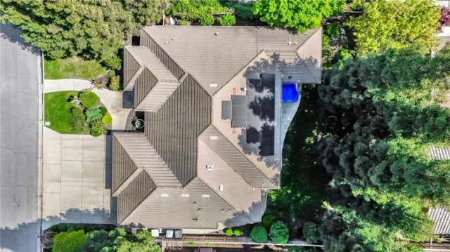 5025 W Birch, Fresno, CA 93722