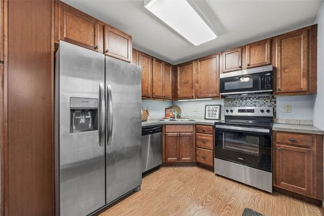 1809 Deforest Ave, Iowa City, IA 52240