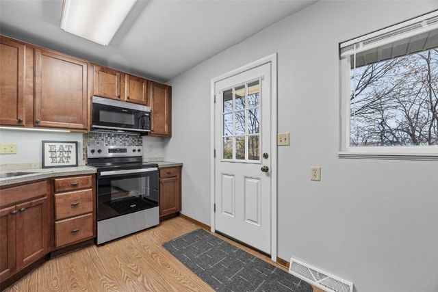 1809 Deforest Ave, Iowa City, IA 52240