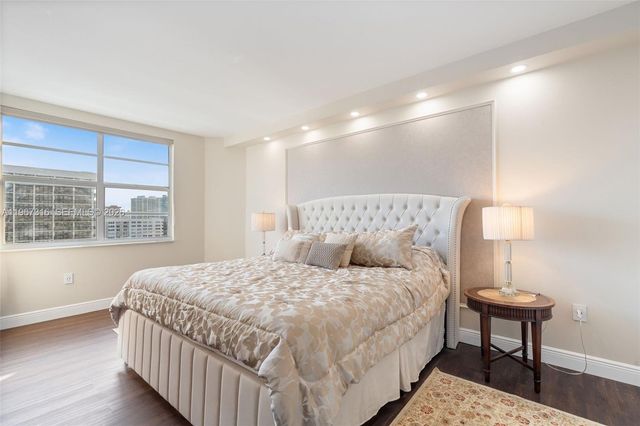 1985 S Ocean Dr 9G, Hallandale Beach, FL 33009