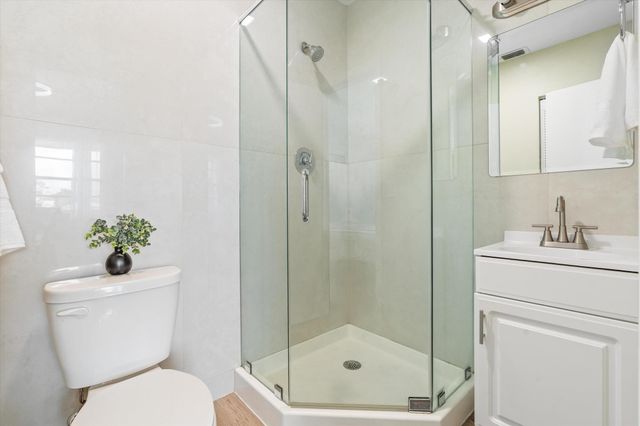 1101 Cactus Terrace 203, Delray Beach, FL 33445