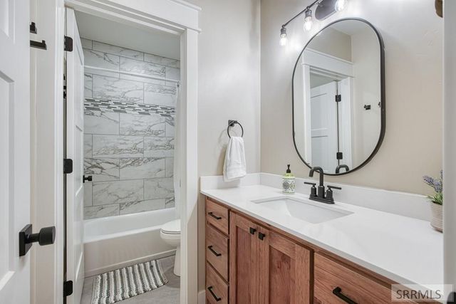 7071 E Big Bend Drive, Idaho Falls, ID 83406