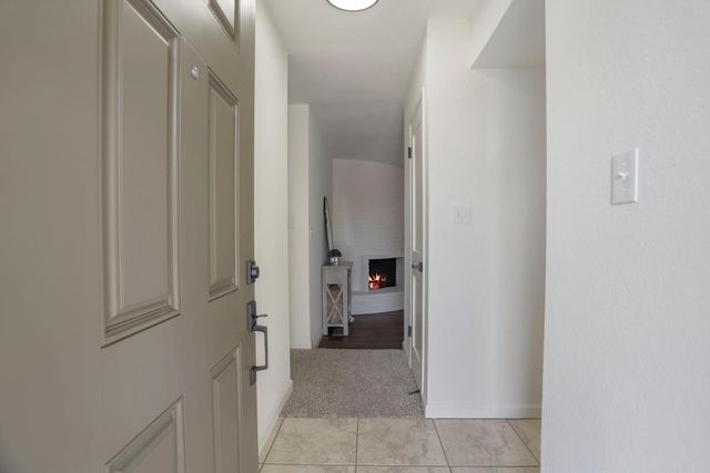 2029 Venus Dr, Ceres, CA 95307