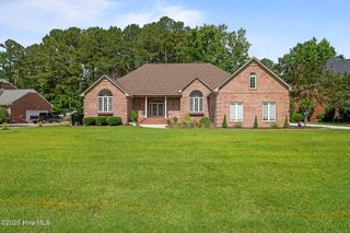 104 Chatham Pass, Trent Woods, NC 28562