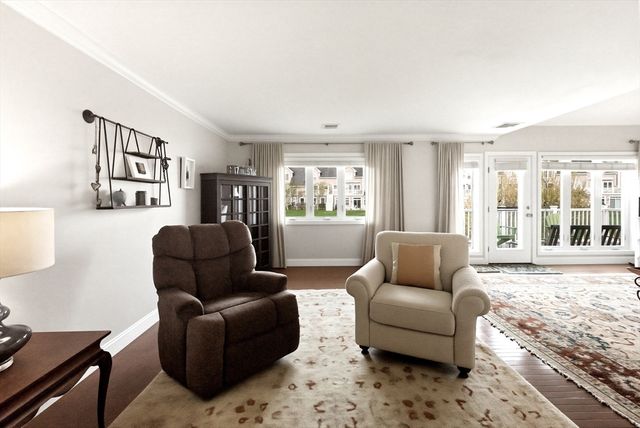 44 Fairway Dr Golfview, Plymouth, MA 02360