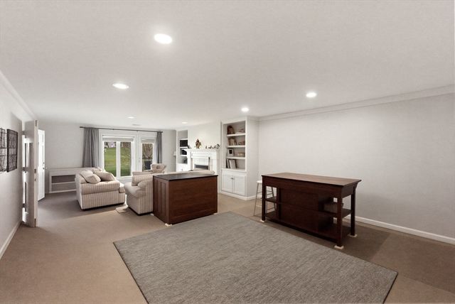 44 Fairway Dr Golfview, Plymouth, MA 02360