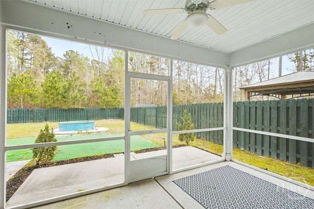 37 Watergrass Way, Richmond Hill, GA 31324