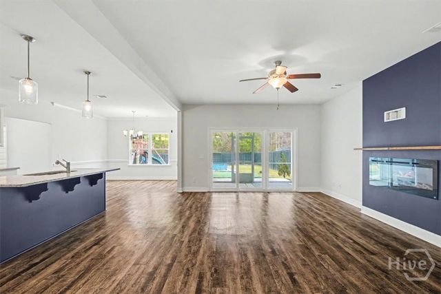 37 Watergrass Way, Richmond Hill, GA 31324