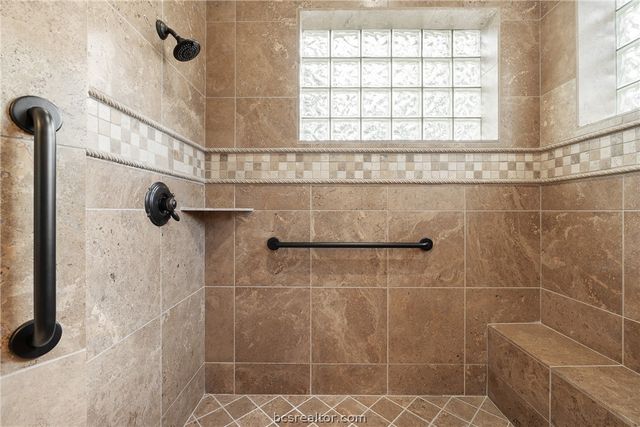 5305 Cascades Court, College Station, TX 77845