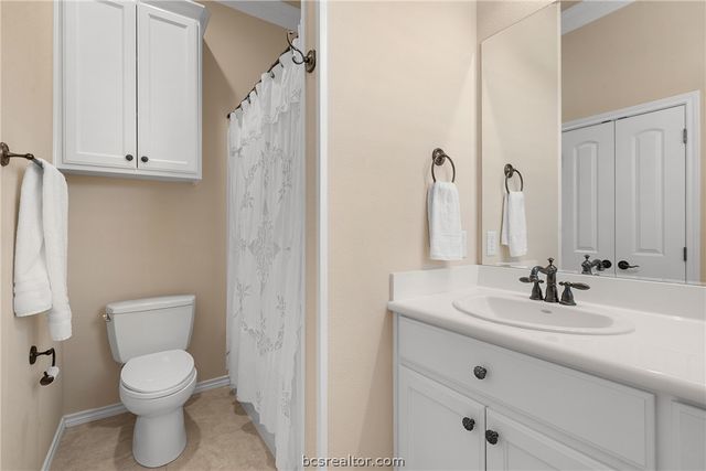 5305 Cascades Court, College Station, TX 77845