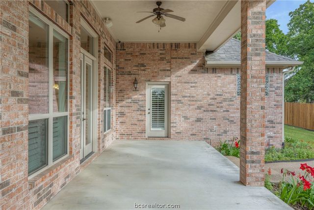 5305 Cascades Court, College Station, TX 77845