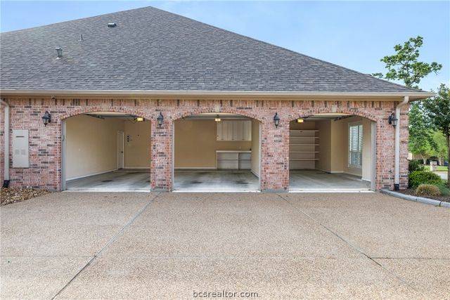 5305 Cascades Court, College Station, TX 77845