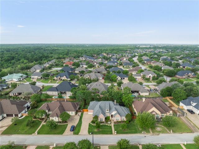 5305 Cascades Court, College Station, TX 77845