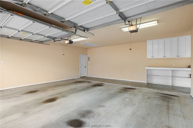 5305 Cascades Court, College Station, TX 77845