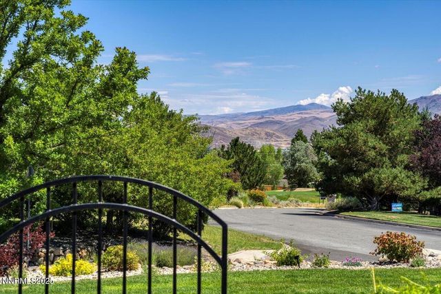 346 Wolf Run Court, Reno, NV 89511