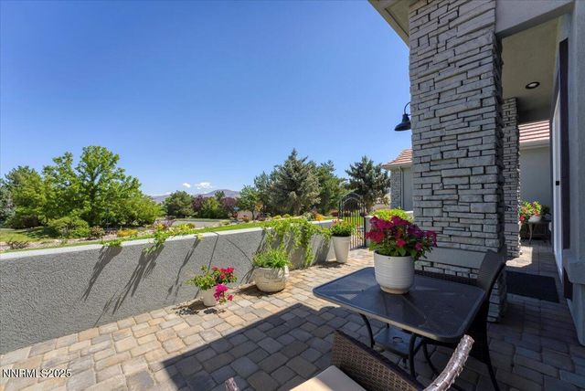 346 Wolf Run Court, Reno, NV 89511