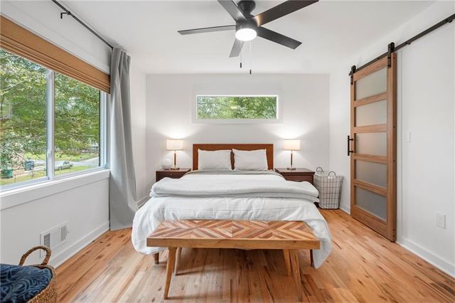 3941 Lake SE Drive, Smyrna, GA 30082