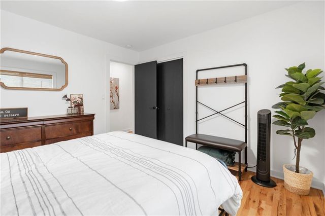 3941 Lake SE Drive, Smyrna, GA 30082