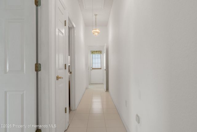 9401 Fox Hollow Lane, Weeki Wachee, FL 34613