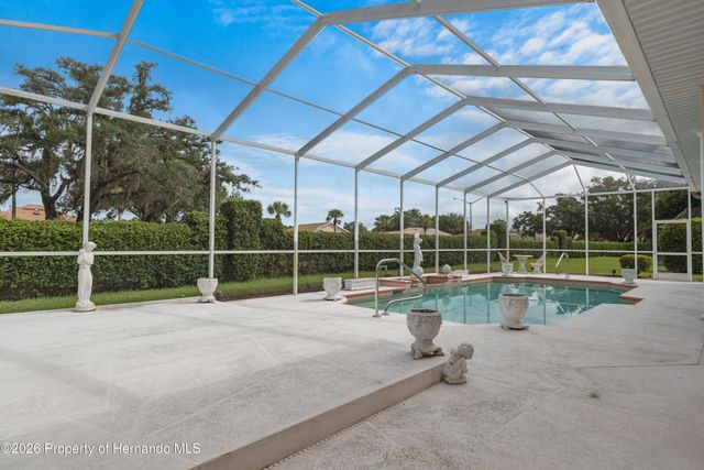 9401 Fox Hollow Lane, Weeki Wachee, FL 34613