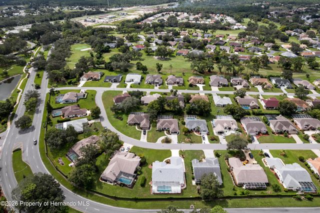 9401 Fox Hollow Lane, Weeki Wachee, FL 34613