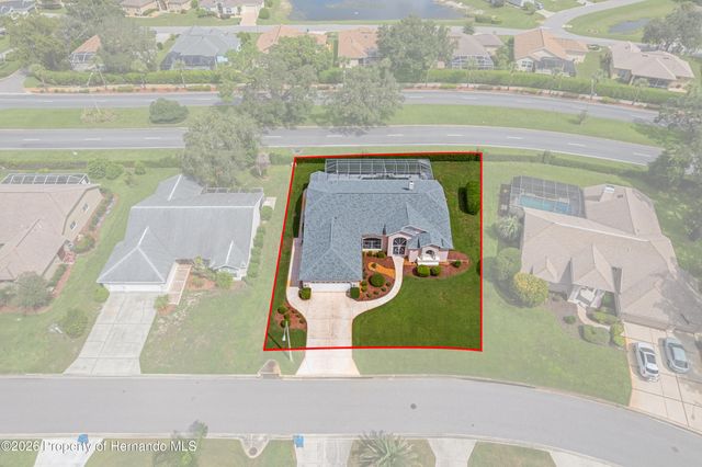 9401 Fox Hollow Lane, Weeki Wachee, FL 34613