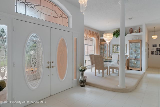 9401 Fox Hollow Lane, Weeki Wachee, FL 34613