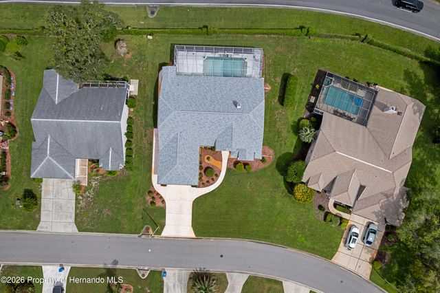 9401 Fox Hollow Lane, Weeki Wachee, FL 34613