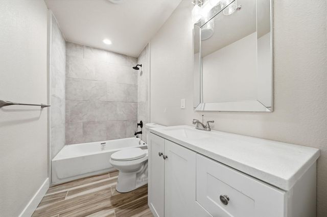 17014 Keswick Dam Road, Redding, CA 96003