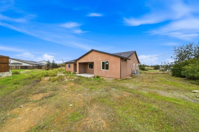 17014 Keswick Dam Road, Redding, CA 96003