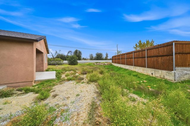 17014 Keswick Dam Road, Redding, CA 96003