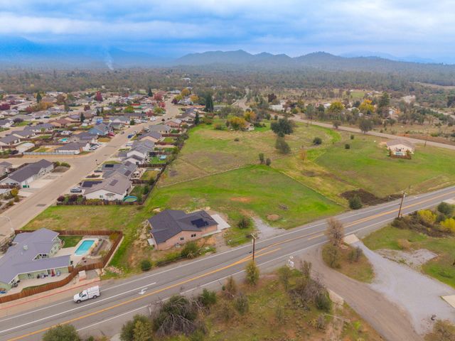17014 Keswick Dam Road, Redding, CA 96003