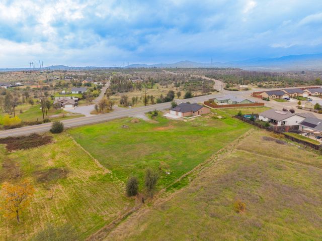 17014 Keswick Dam Road, Redding, CA 96003