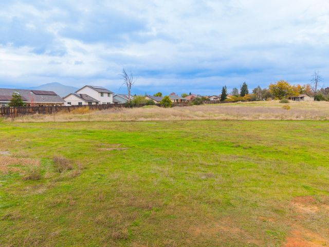 17014 Keswick Dam Road, Redding, CA 96003