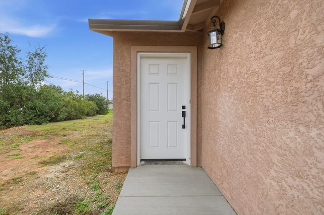 17014 Keswick Dam Road, Redding, CA 96003