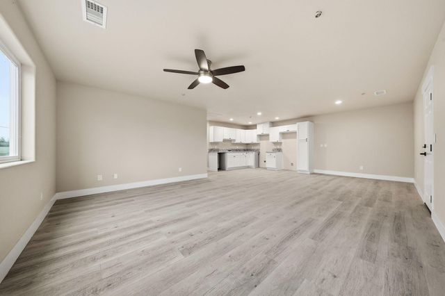 17014 Keswick Dam Road, Redding, CA 96003