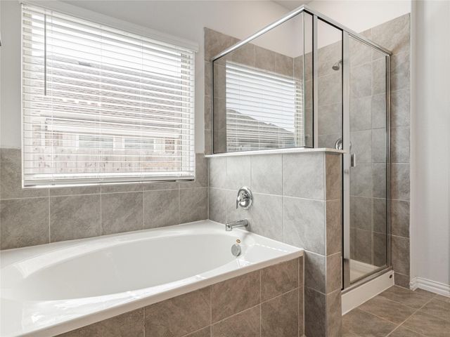 320 Old Trinity WAY, Georgetown, TX 78628
