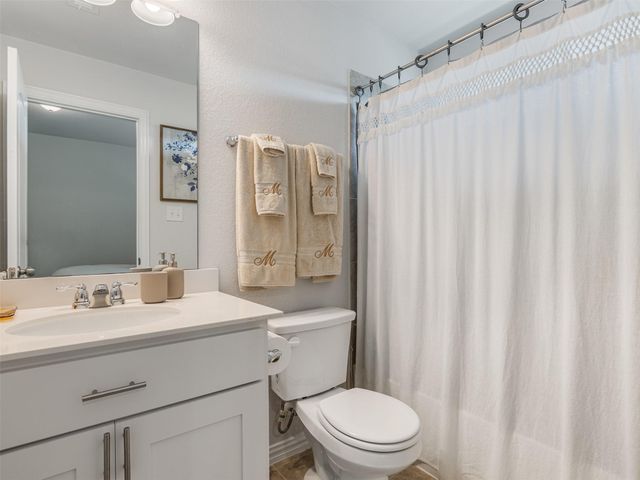 320 Old Trinity WAY, Georgetown, TX 78628