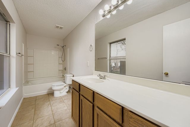 4873 Leaf Hollow Drive, Fort Worth, TX 76244