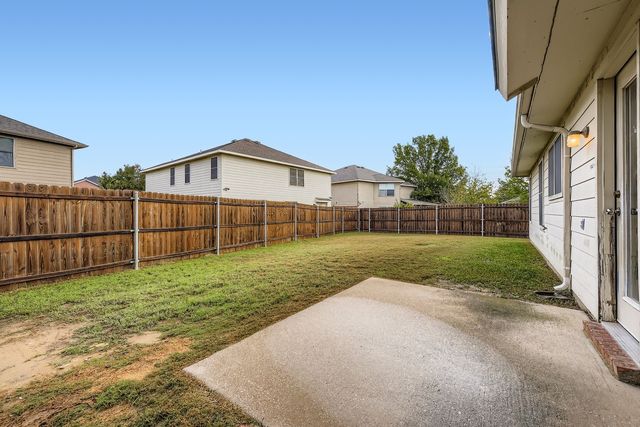 4873 Leaf Hollow Drive, Fort Worth, TX 76244