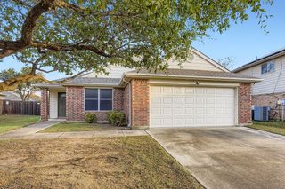 4873 Leaf Hollow Drive, Fort Worth, TX 76244
